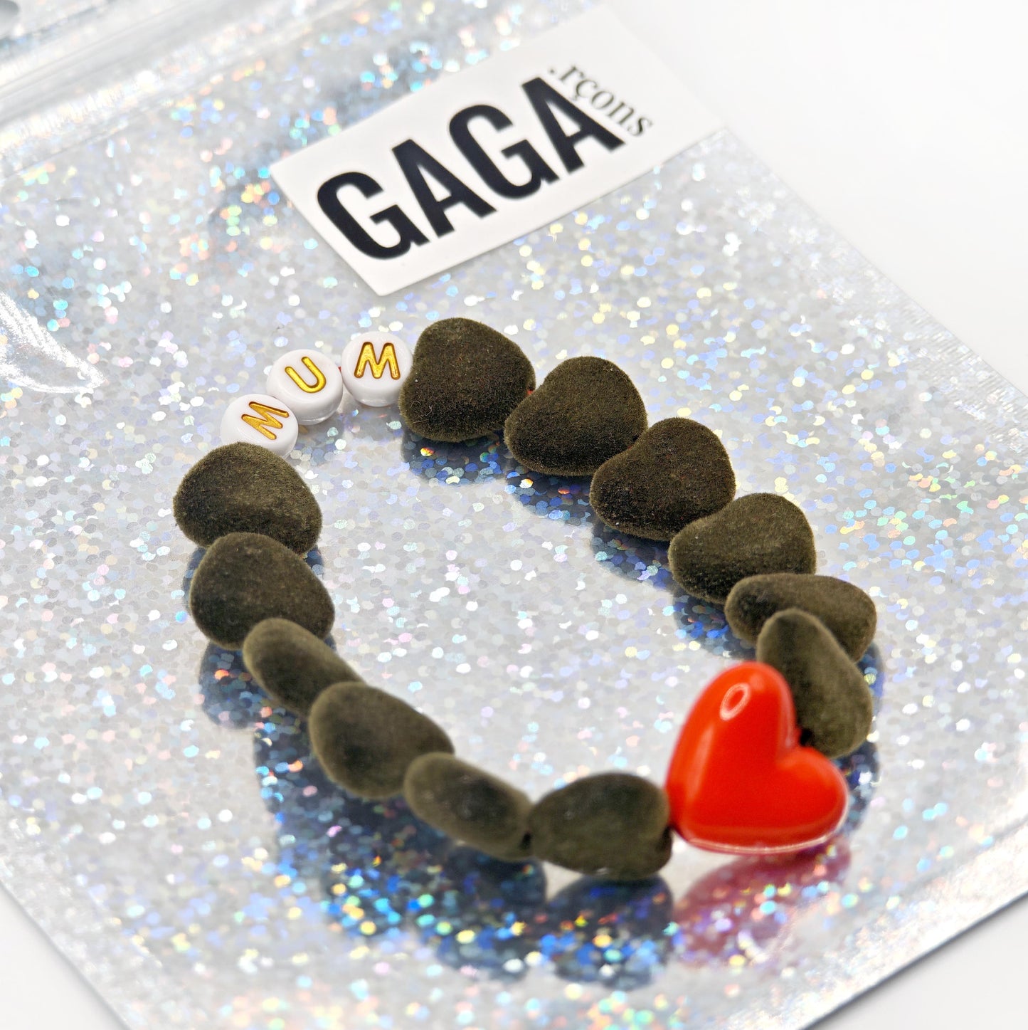 Bracelet GAGA - Velours Vert forêt, Blanc doré & Maxi cœur Rouge