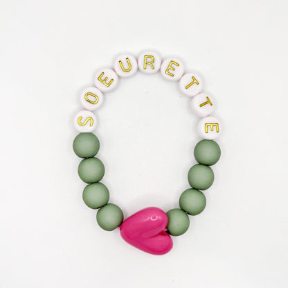 Bracelet GAGA - Matcha, Blanc doré & Maxi coeur Fuchsia